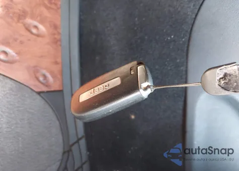 2015 Jeep Grand Cherokee Summit z USA, uszkodzony, nr VIN 1C4RJFJT2FC854365